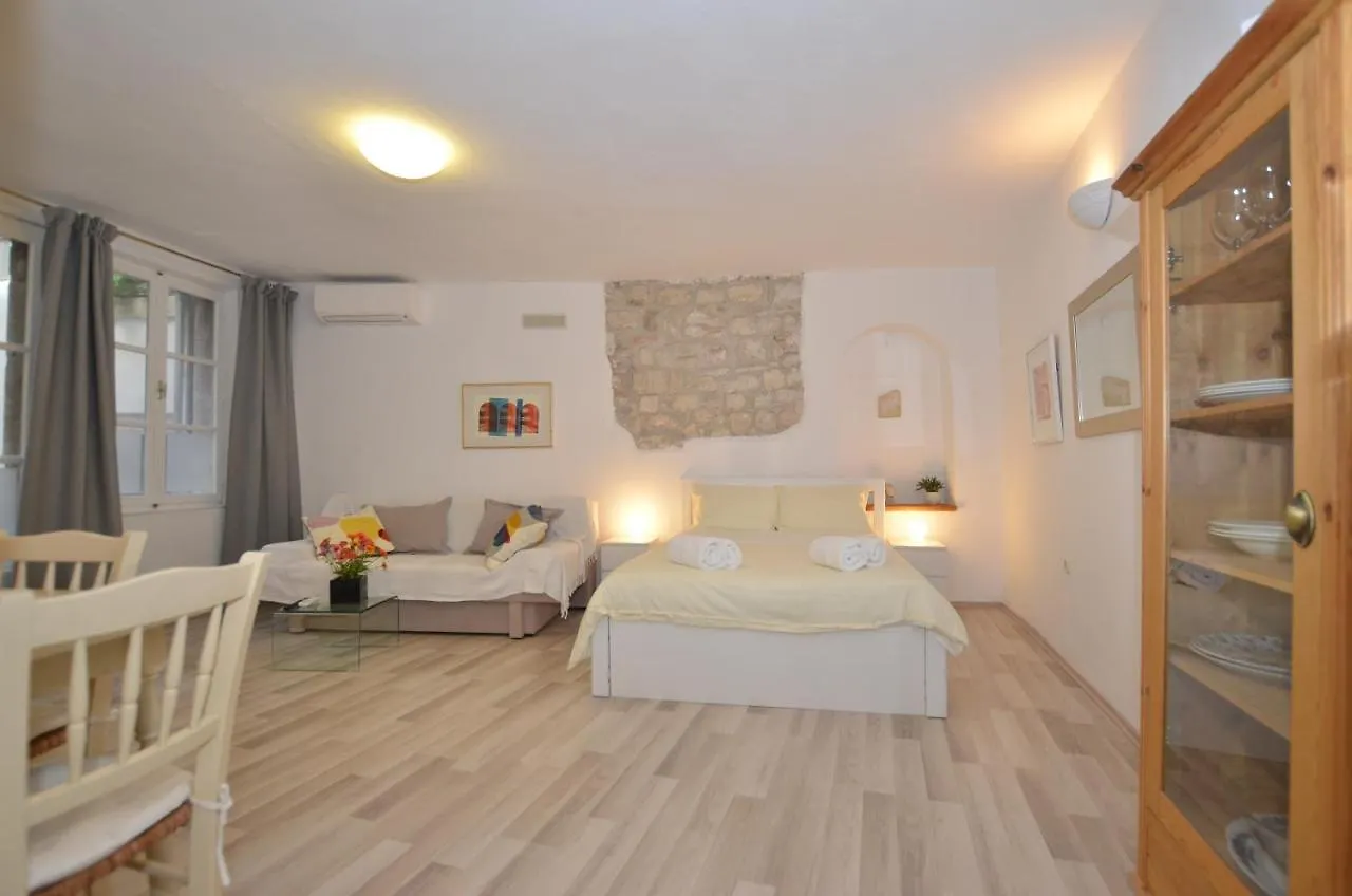 Mont 26 Apartment Rovinj
