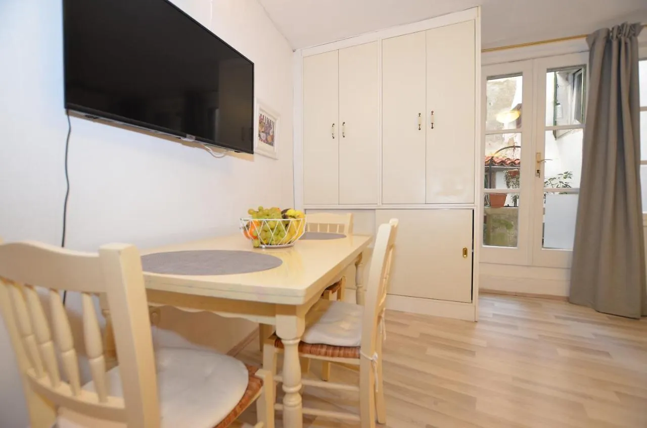 Mont 26 Apartment Rovinj Croatia